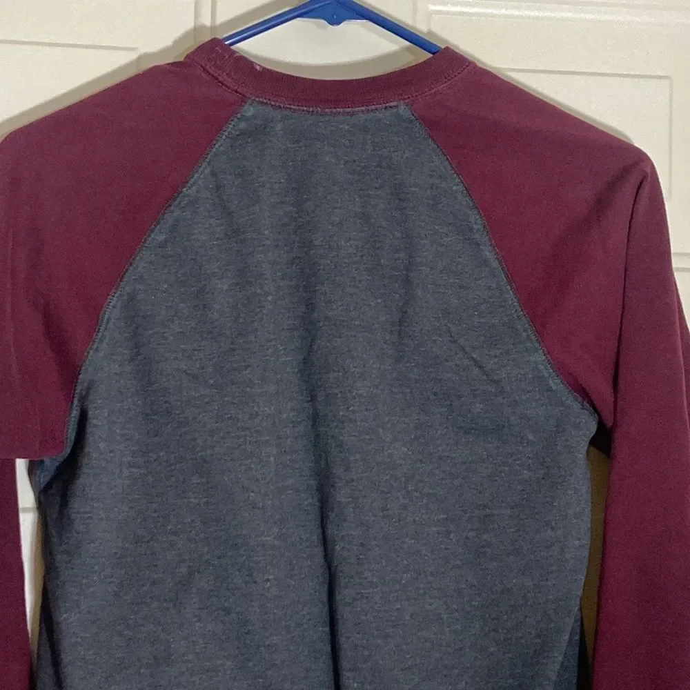 10/$50 Urban Pipeline Shirt Size L Color Burgundy And Grey Long Sleeve